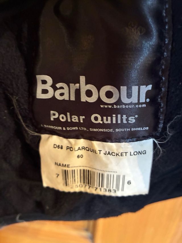 Chaqueta Barbour acolchada azul