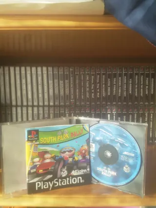 Lote Juegos PlayStation: South Park Rally y Micro