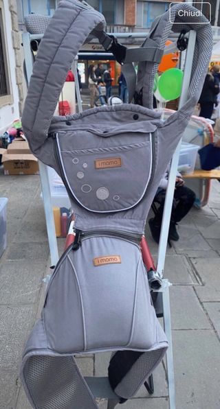 Marsupio con seggiolino integrato