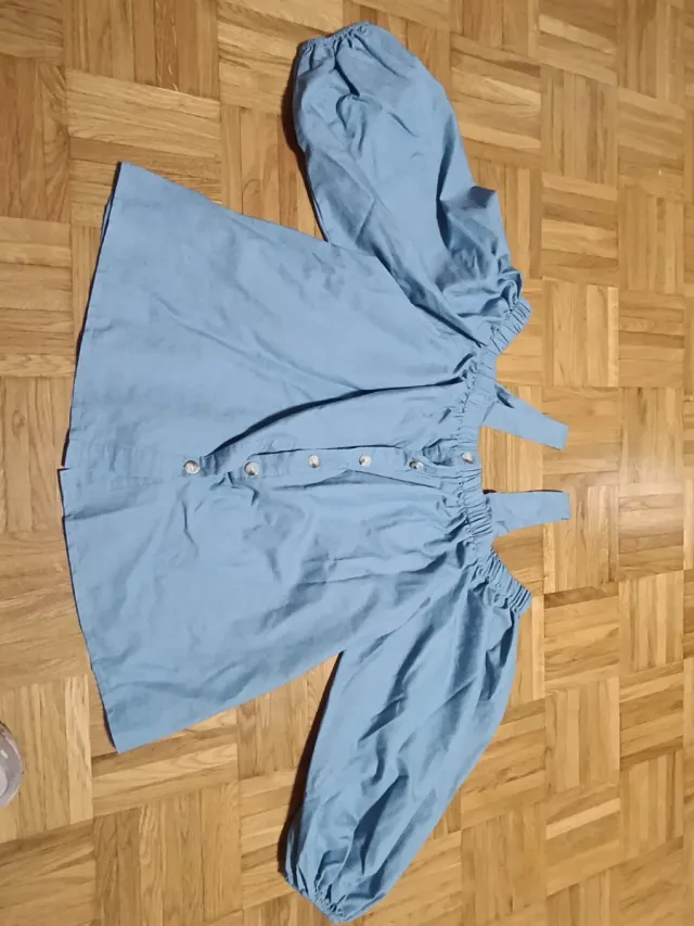 Camiseta vaquera manga abullonada