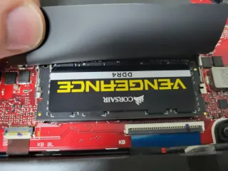 ASUS ROG Strix i7, RTX 2060,  32GB RAM, SSD 2TB