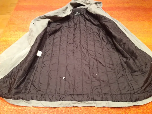 Abrigo Loreak Mendian Talla M mujer