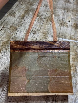 Borsa etnica legno e foglie vere