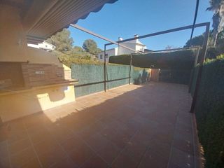 Casa adosada en venta en Torroella de Montgrí pueblo en Torroella de Montgrí