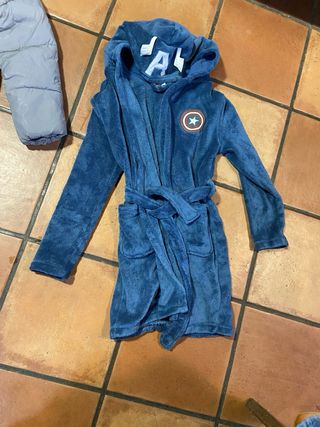 Set abbigliamento infantile MARVEL: giacca e camice