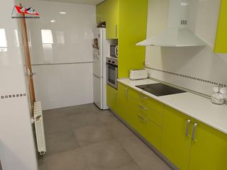 Piso en venta en Santa Cruz - Industria - Polígono Campollano en Albacete