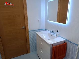 Piso en venta en Santa Cruz - Industria - Polígono Campollano en Albacete