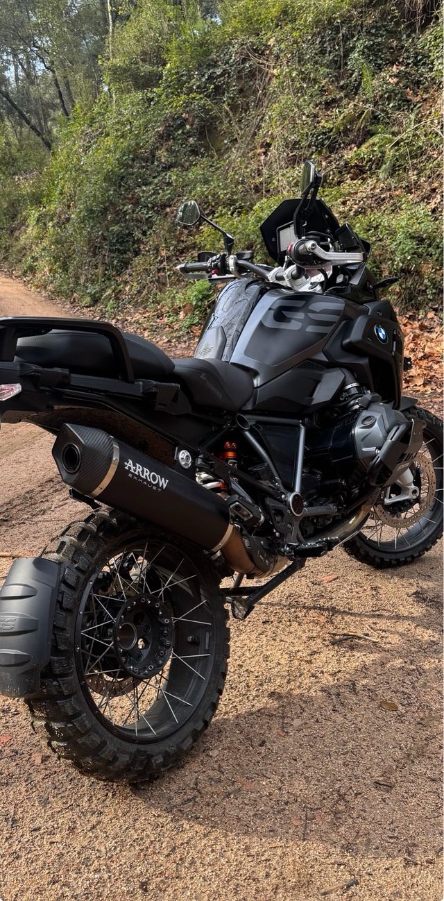 Escape Arrow Maxi Race-Tech BMW R 1250 GS