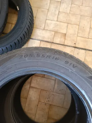 Pneumatici 205/55 R16