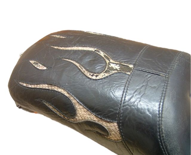 -- Asiento Corbin Softail Harley Davidson