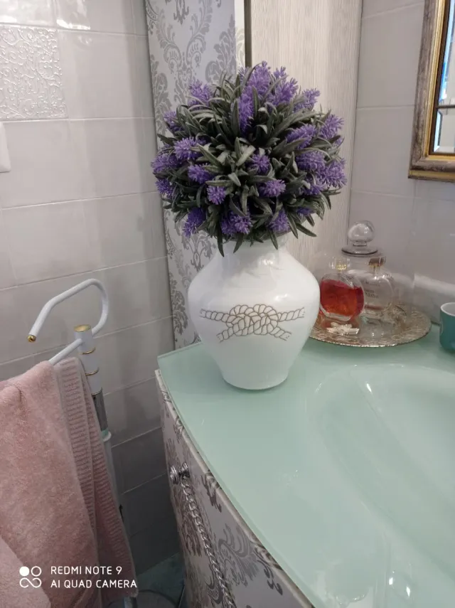 Vaso Ceramica Sarda Bianco con Corda in terracotta