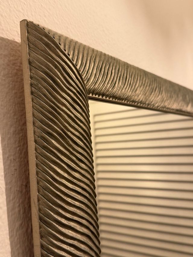 Espejo Marco Plateado  como nuevo