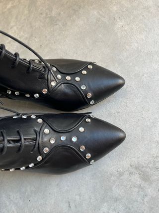 Botines Toral Cuero Tachuelas Talla 37 Nuevos