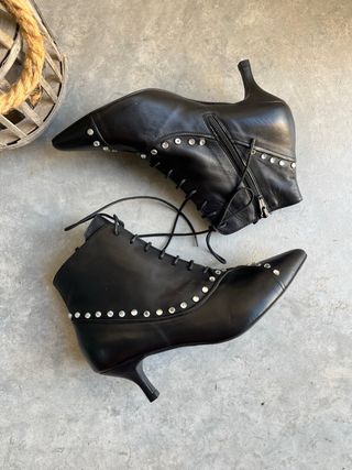 Botines Toral Cuero Tachuelas Talla 37 Nuevos