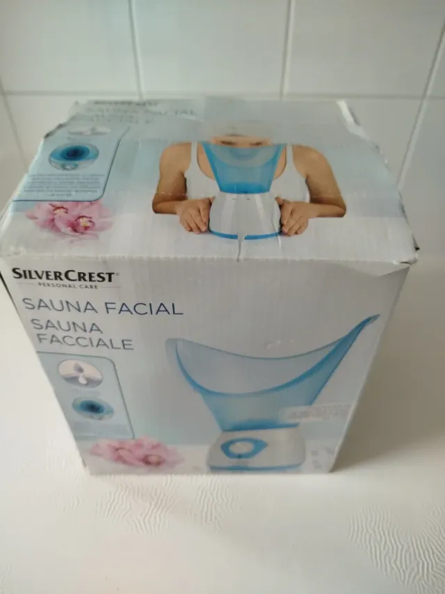 Sauna Facial SilverCrest Azul y Blanca