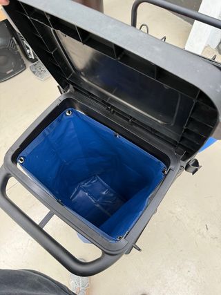 carrito de limpieza (desconocemos la marca)