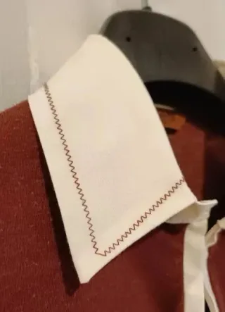 Chaqueta Chica Punto Burdeos y Crema T. L Chanavee