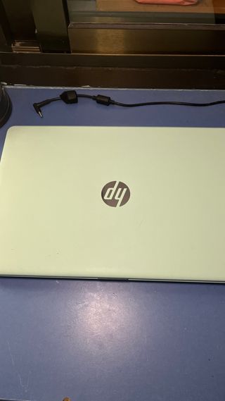 Ordenador Portátil HP 15-bs039ns Azul Turquesa