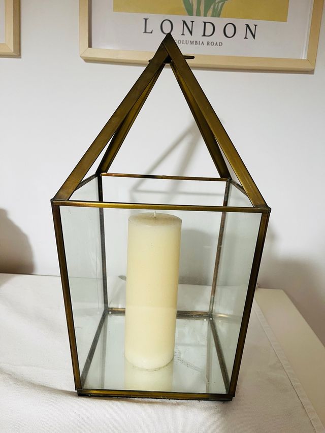 Portavelas cristal y metal dorado Hábitat