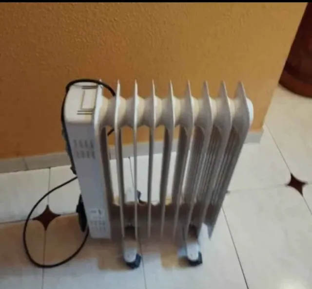 Radiador eléctrico blanco