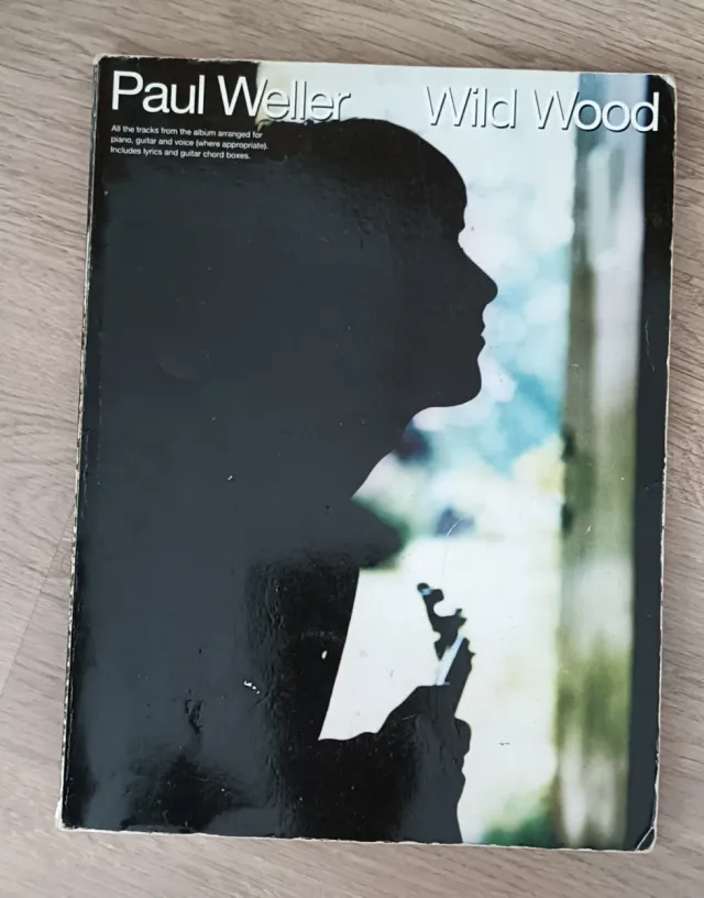 Lote x 3 Livros Partituras NEIL YOUNG, PAUL WELLER