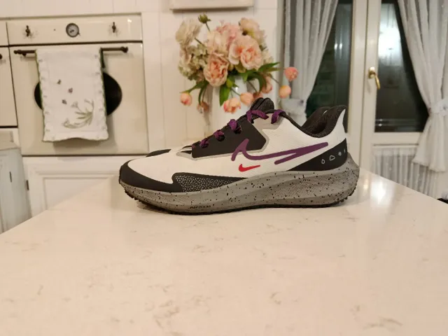 Nike Pegasus 39 Shield donna viola/bianco