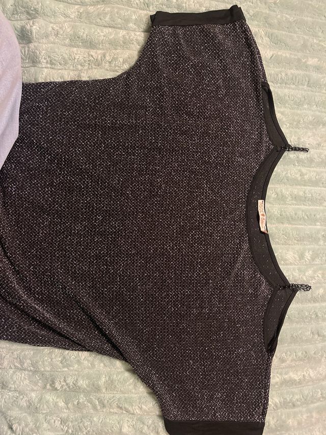 Camiseta Kling Negra y Plateada