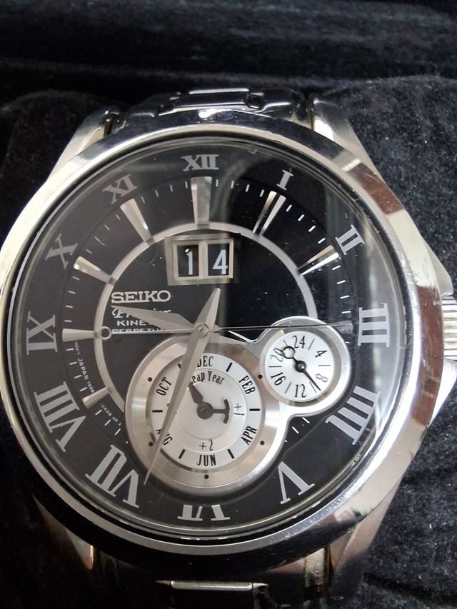 Reloj Seiko Premier Kinetic Acero Calendario Perpe