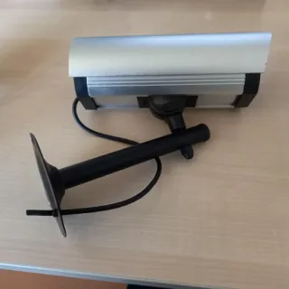 Coppia Finte Telecamere Esterno Metallo