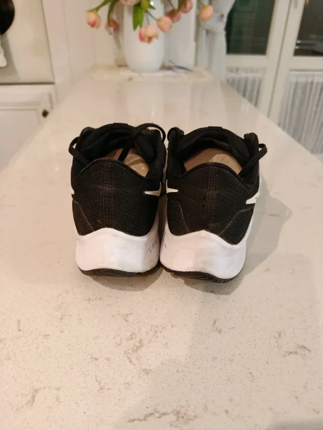 Nike Zoom Pegasus 38 Uomo Nero