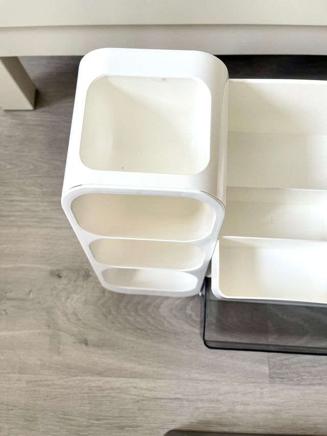 Organizador Maquillaje Cajones y Compartimentos