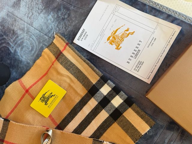 Bufanda Burberry 100% Cachemira Beige Multicolor
