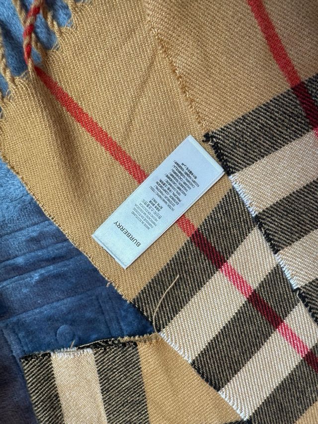 Bufanda Burberry 100% Cachemira Beige Multicolor