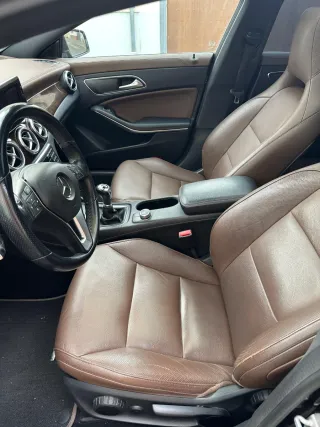 Mercedes-Benz cla 200 2013