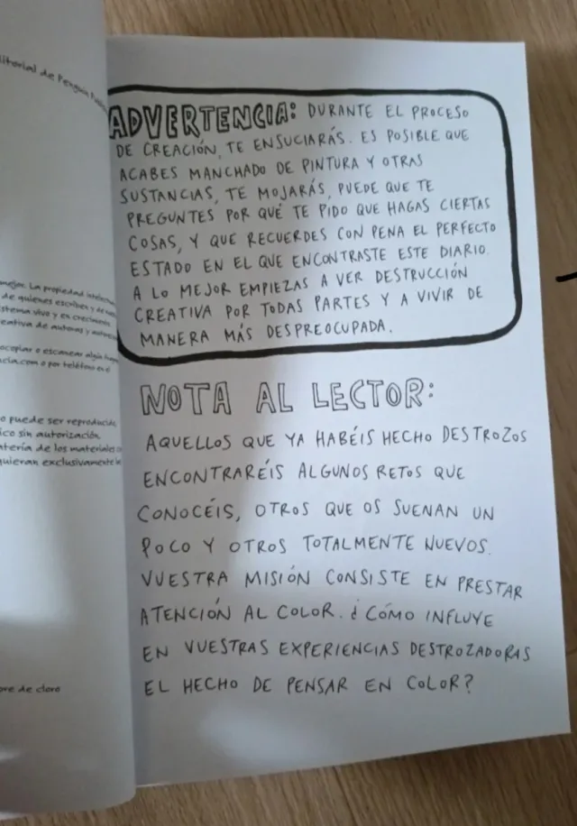 Destroza este diario. Ahora a todo color (10 añ...