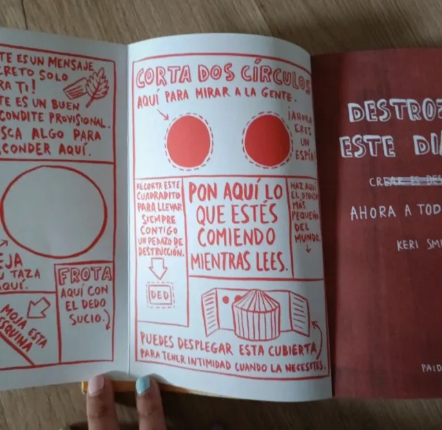 Destroza este diario. Ahora a todo color (10 añ...