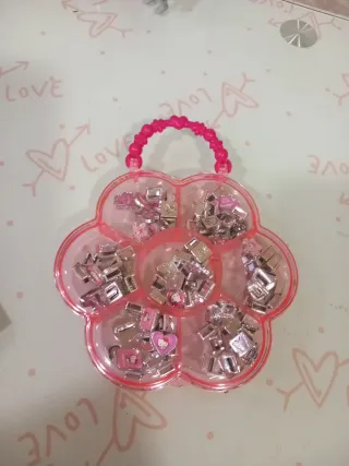 Abalorios Hello Kitty Corazón y Letras