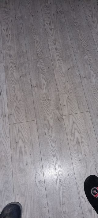 Tarima flotante 19cm ancho x 1.38m largo