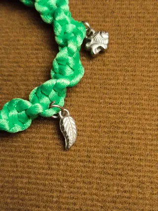 Pulsera mexicana Virgen plata y verde