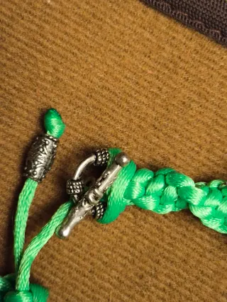 Pulsera mexicana Virgen plata y verde