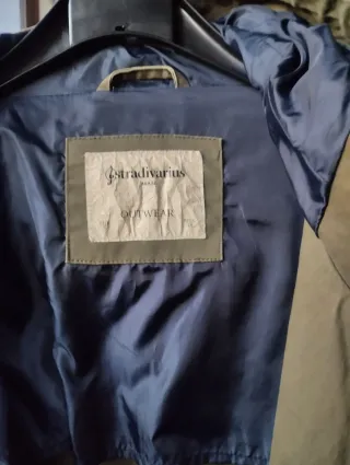 Parka verde Stradivarius Nueva