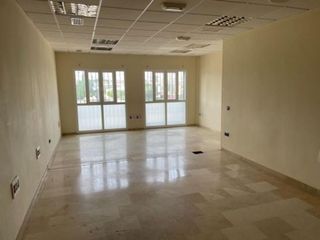 Edificio en venta en Gines