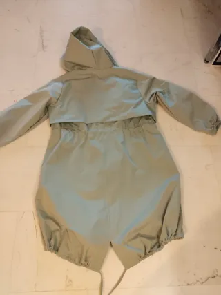 Chubasquero verde agua mujer