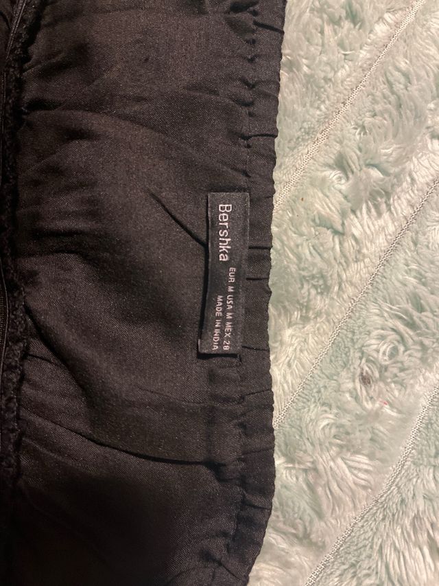 Vestido negro Bershka verano