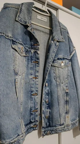 Chaqueta vaquera oversize Mango Talla única