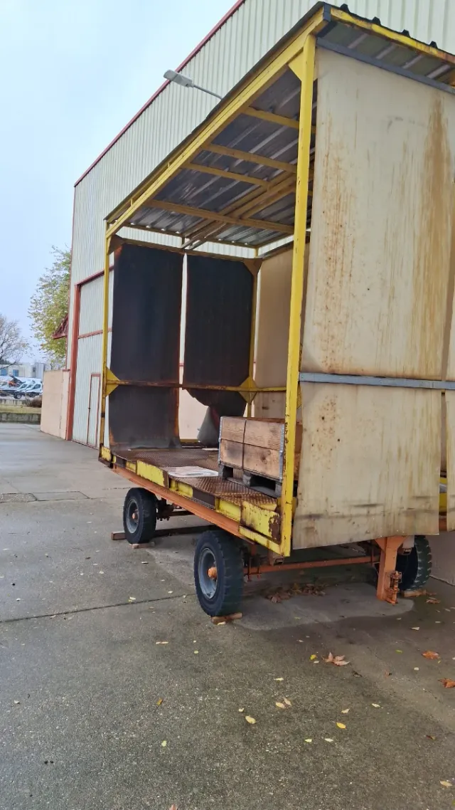 Carro para transporte.