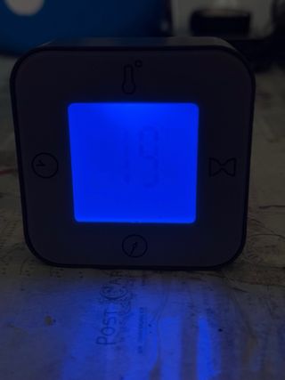 Orologio multifunzione grigio e rosso