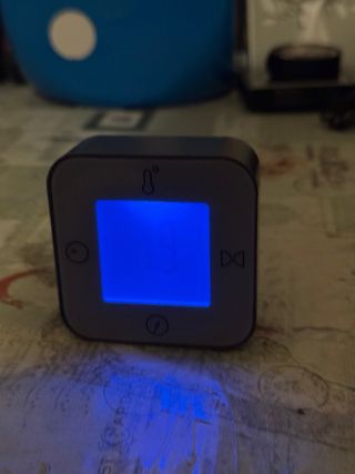 Orologio multifunzione grigio e rosso