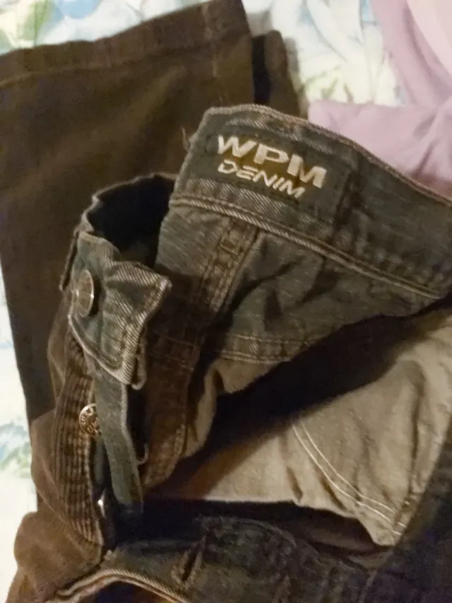 Pantaloni uomo in velluto marrone