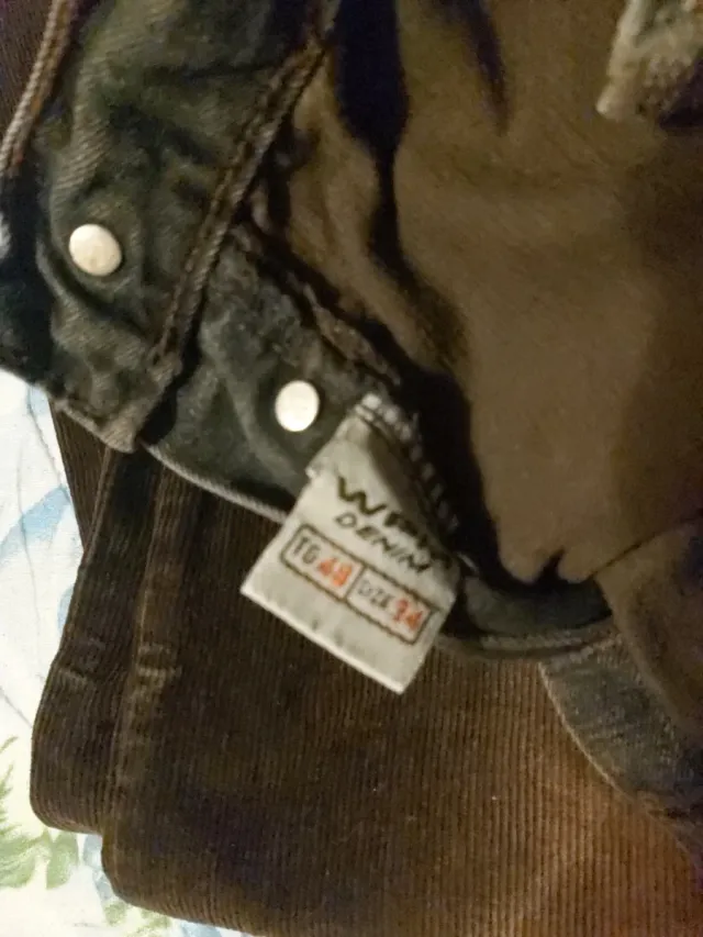 Pantaloni uomo in velluto marrone